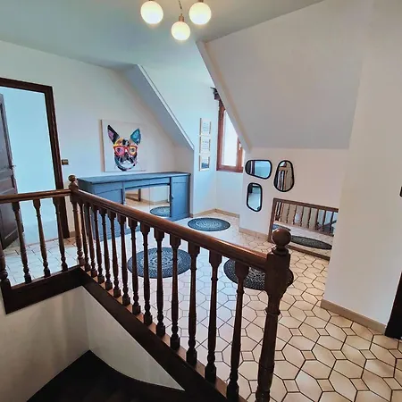 Bright And Comfortable Private Holiday home *