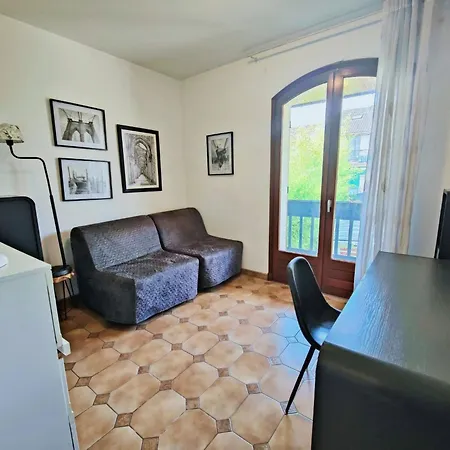 Bright And Comfortable Private *