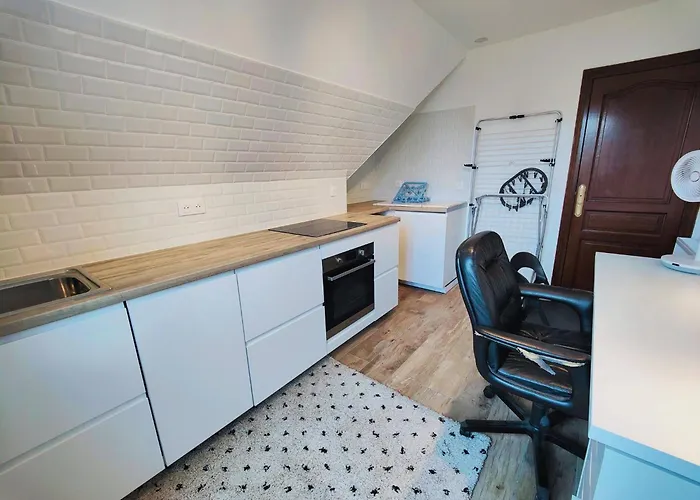 Bright And Comfortable Private *