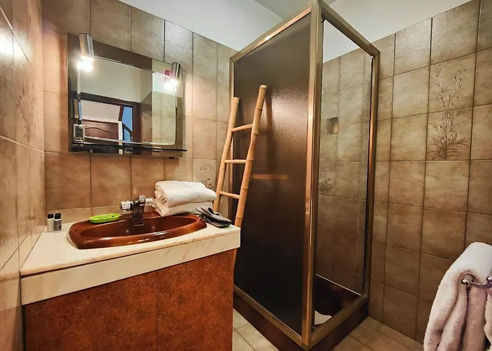 Bright And Comfortable Private La Courneuve