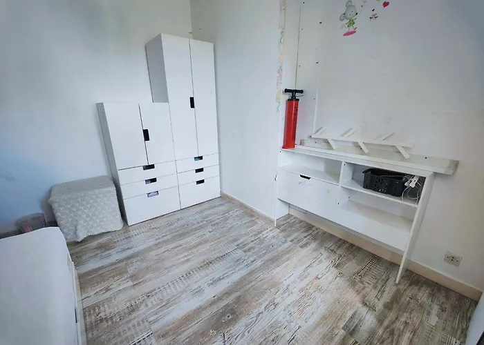Bright And Comfortable Private La Courneuve